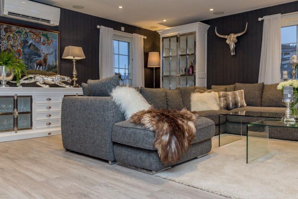 Фото об'єкта 2532460062_laminat-krono-original-1024x682