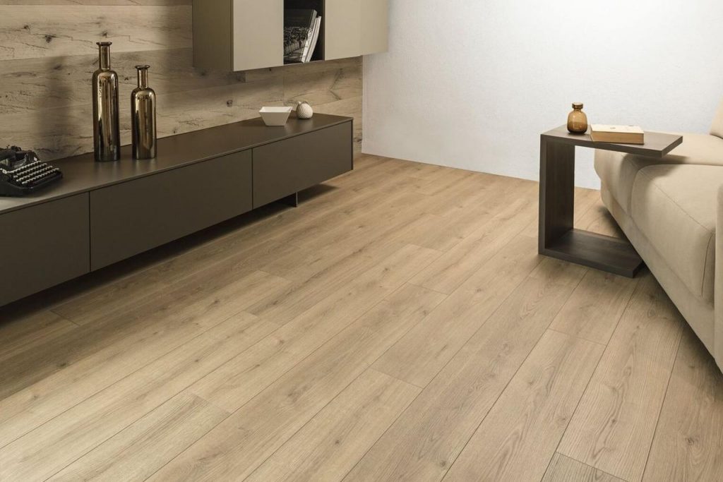 Фото об'єкта 2532461316_laminat-kaindl-natural-1024x683