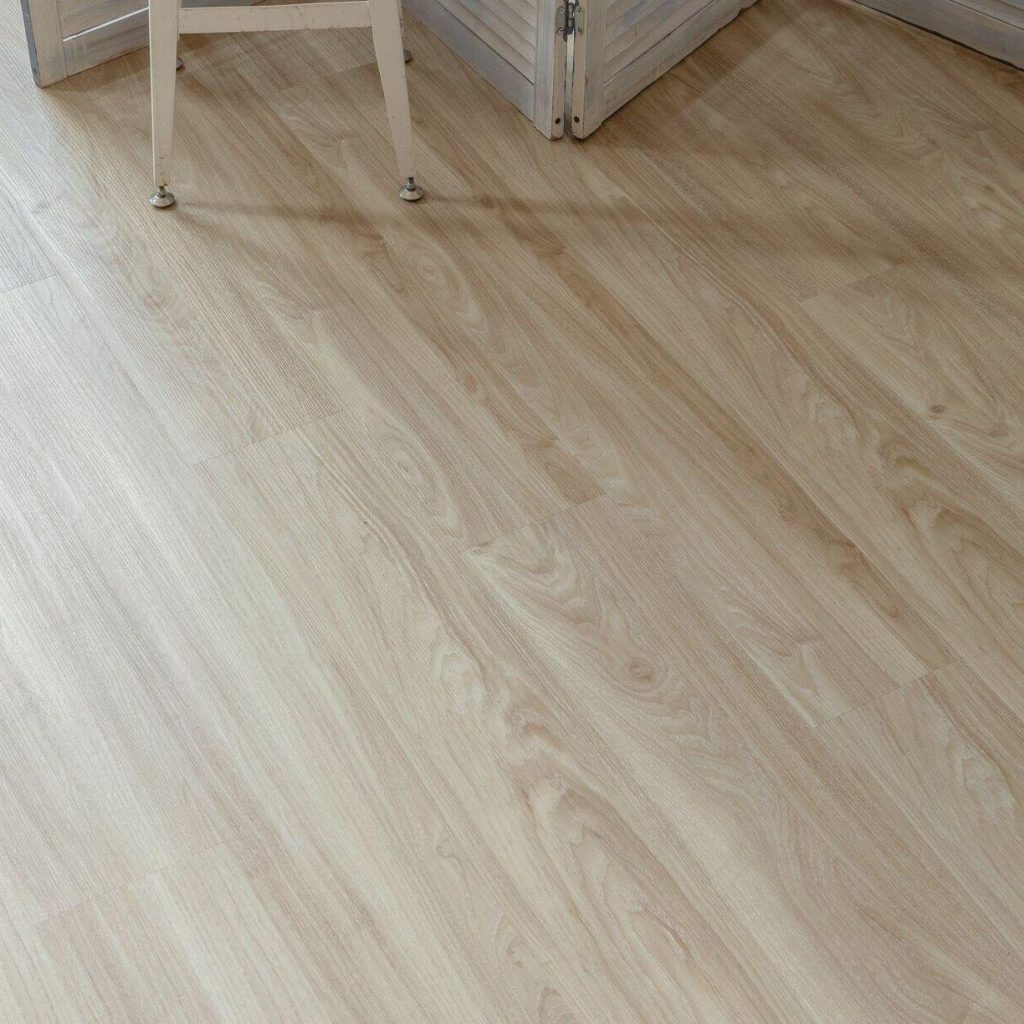 Фото об'єкта 2532470377_vinilovyj-pol-vinilam-1024x1024