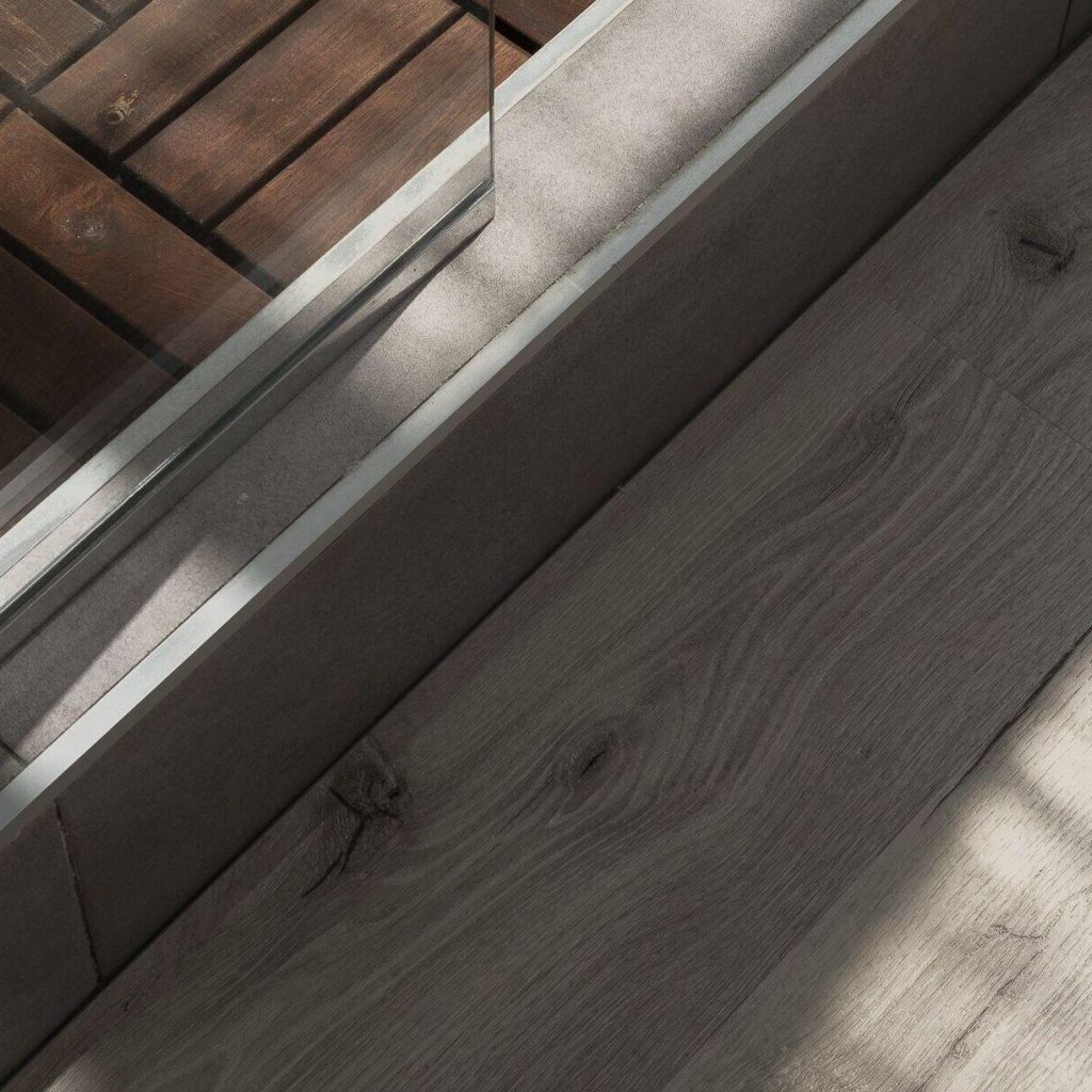 Фото об'єкта 2532472283_vinilovyj-pol-vinilam-1024x1024