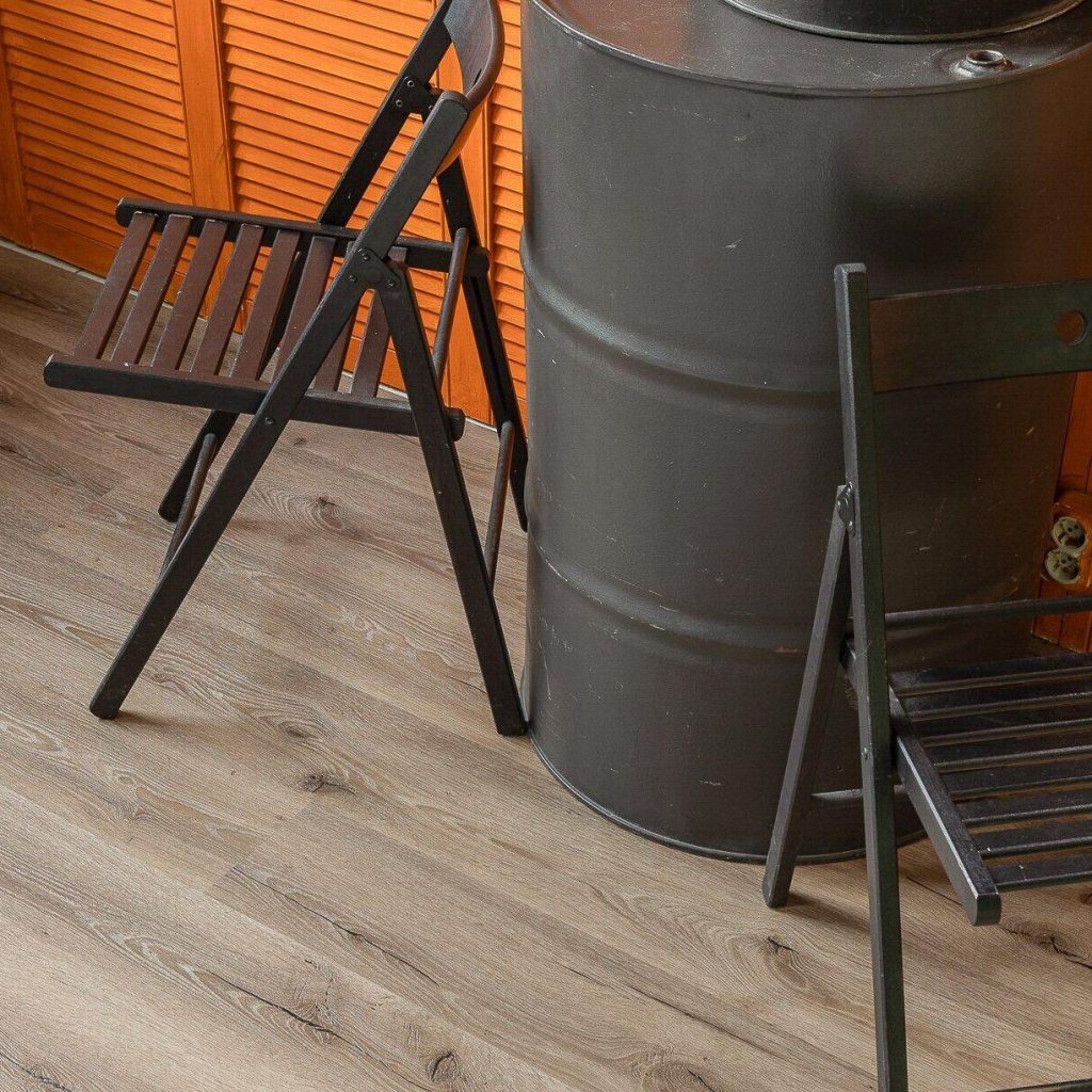 Фото об'єкта 2532472310_vinilovyj-pol-vinilam-1024x1024