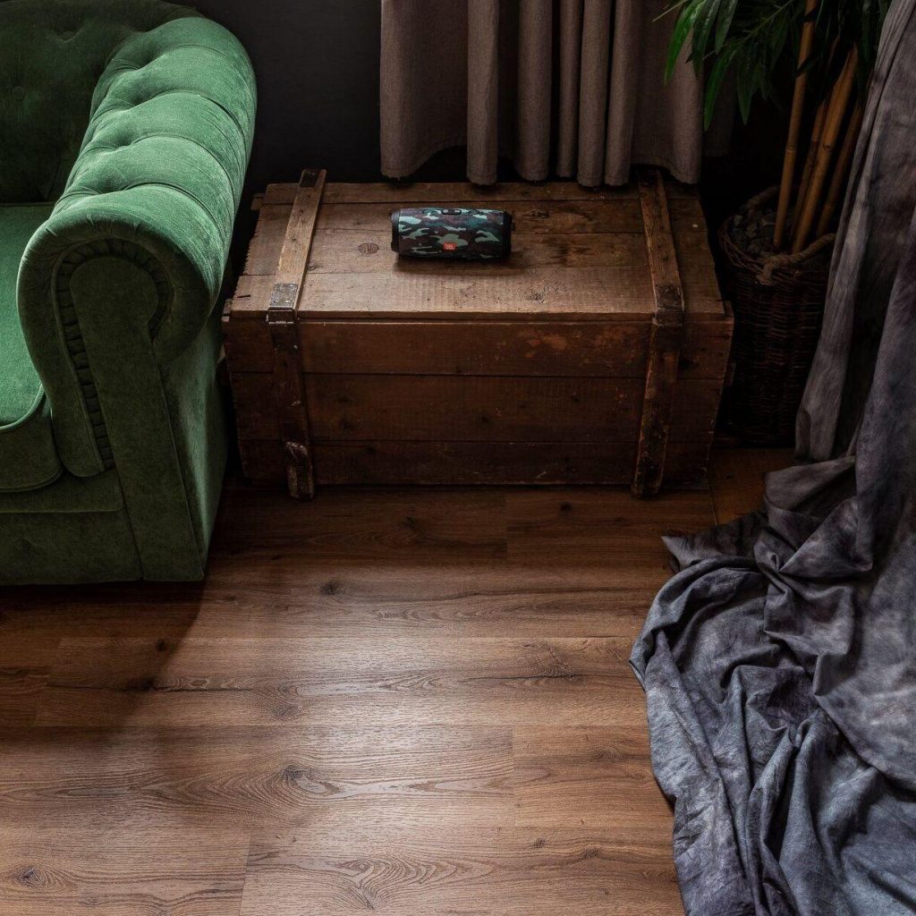 Фото об'єкта 2532472326_vinilovyj-pol-vinilam-1024x1024