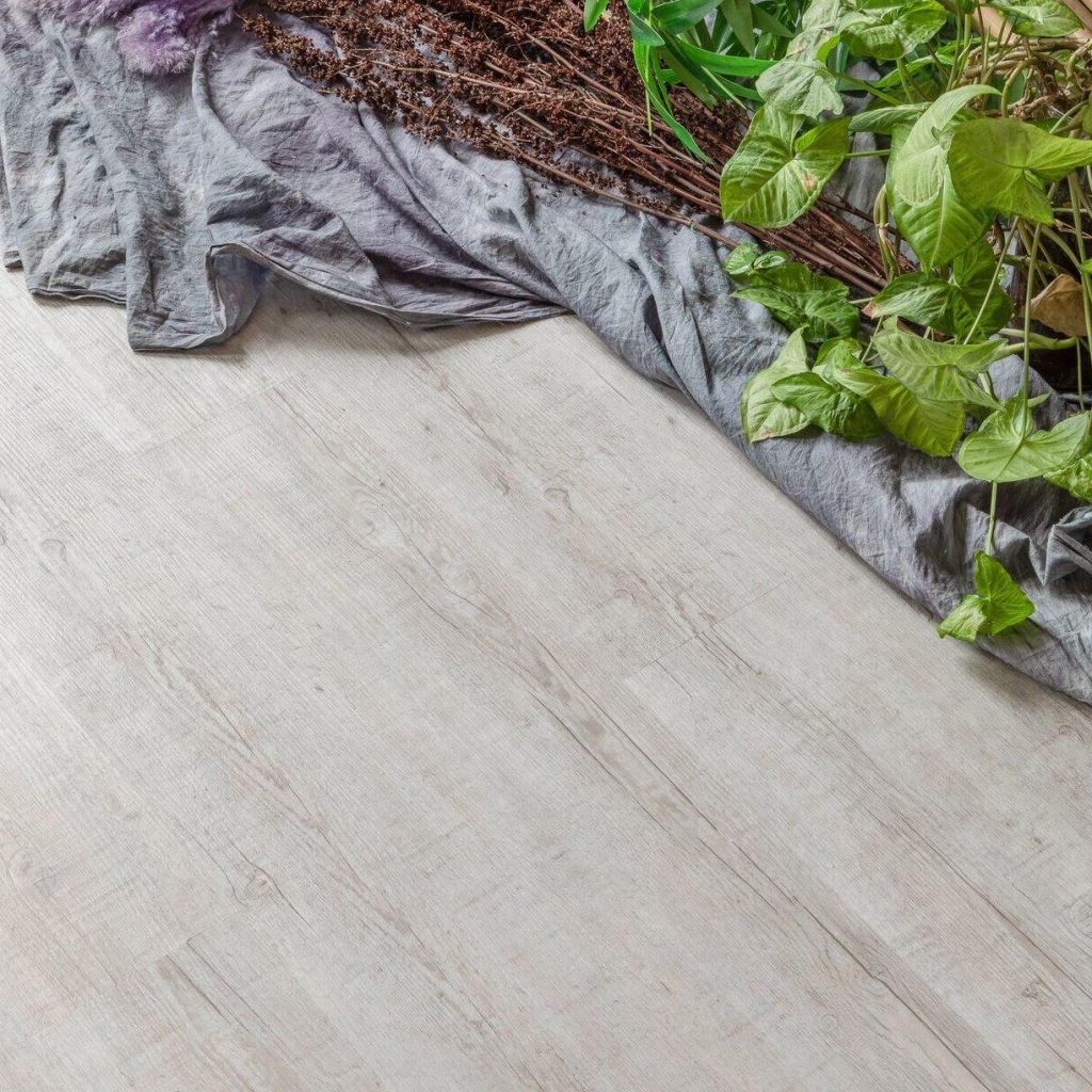 Фото об'єкта 2532473041_vinilovyj-pol-vinilam-1024x1024