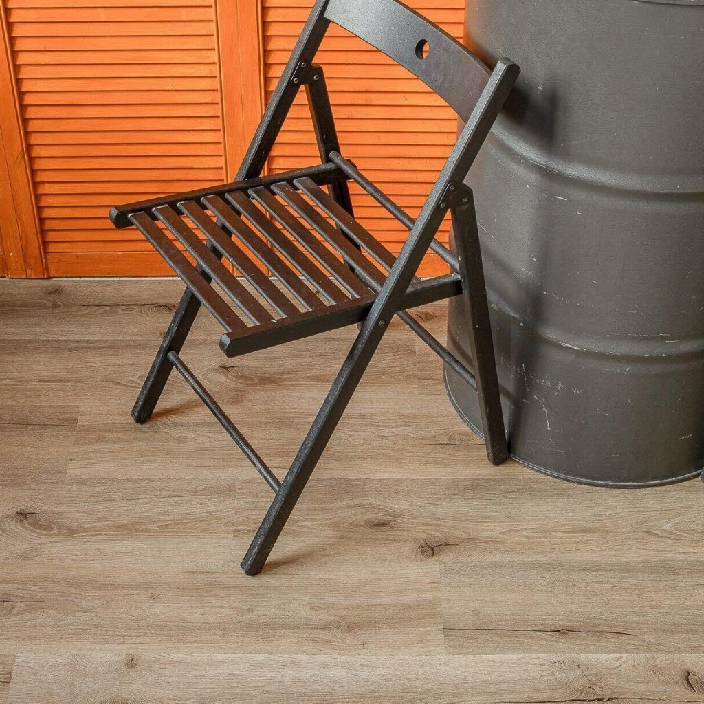 Фото об'єкта 2532473046_vinilovyj-pol-vinilam-1024x1024