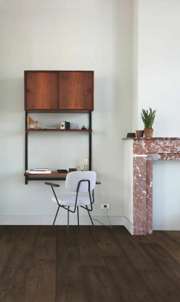 Фото об'єкта laminat-quick-step-signature-4756-dub-voshchenyy-korichnevyy-13750453408136_-ccf25fe914-612x1024