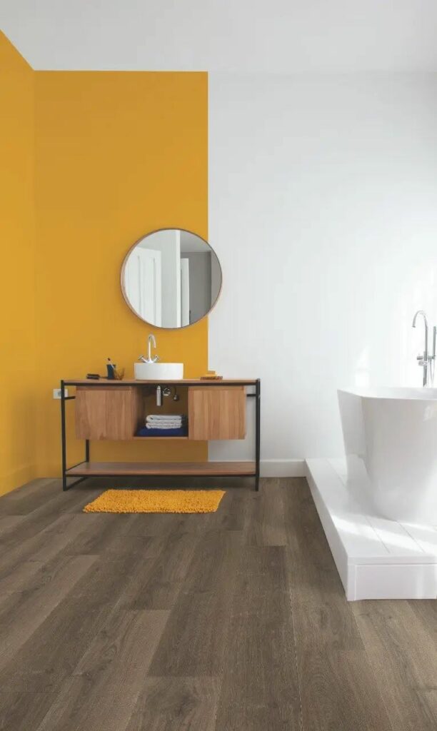 Фото об'єкта laminat-quick-step-signature-4766-dub-brashirovannyy-korichnevyy-35317328336741_-0ee329b5a9-612x1024