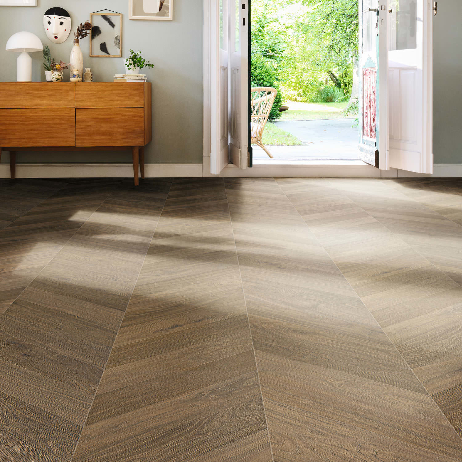 545181_haro_laminate_floor_chevron_4vm_oak_smoked_authentic_int
