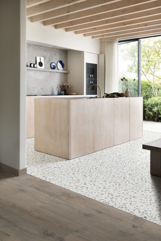 Фото об'єкта 46935_2-682x1024