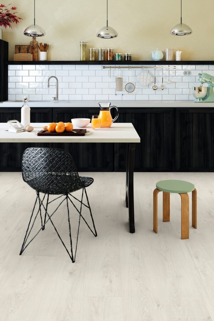 Фото об'єкта dev00304_interior01-682x1024