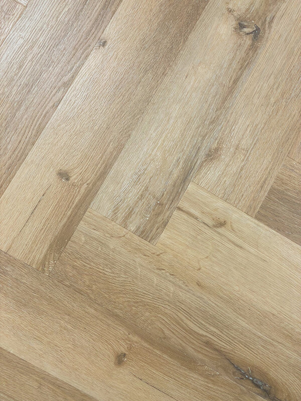 Вінілова SPC підлога Surface Light Brown Herringbone