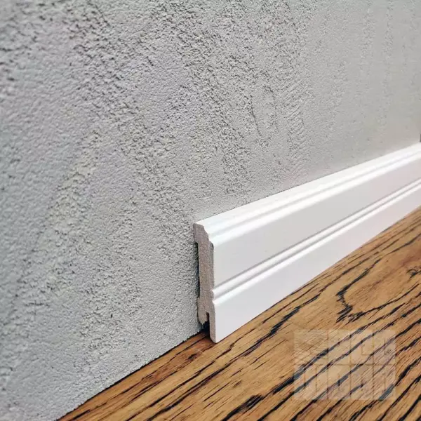 Плінтус МДФ Kluchuk RAL9003 MDF-LF01